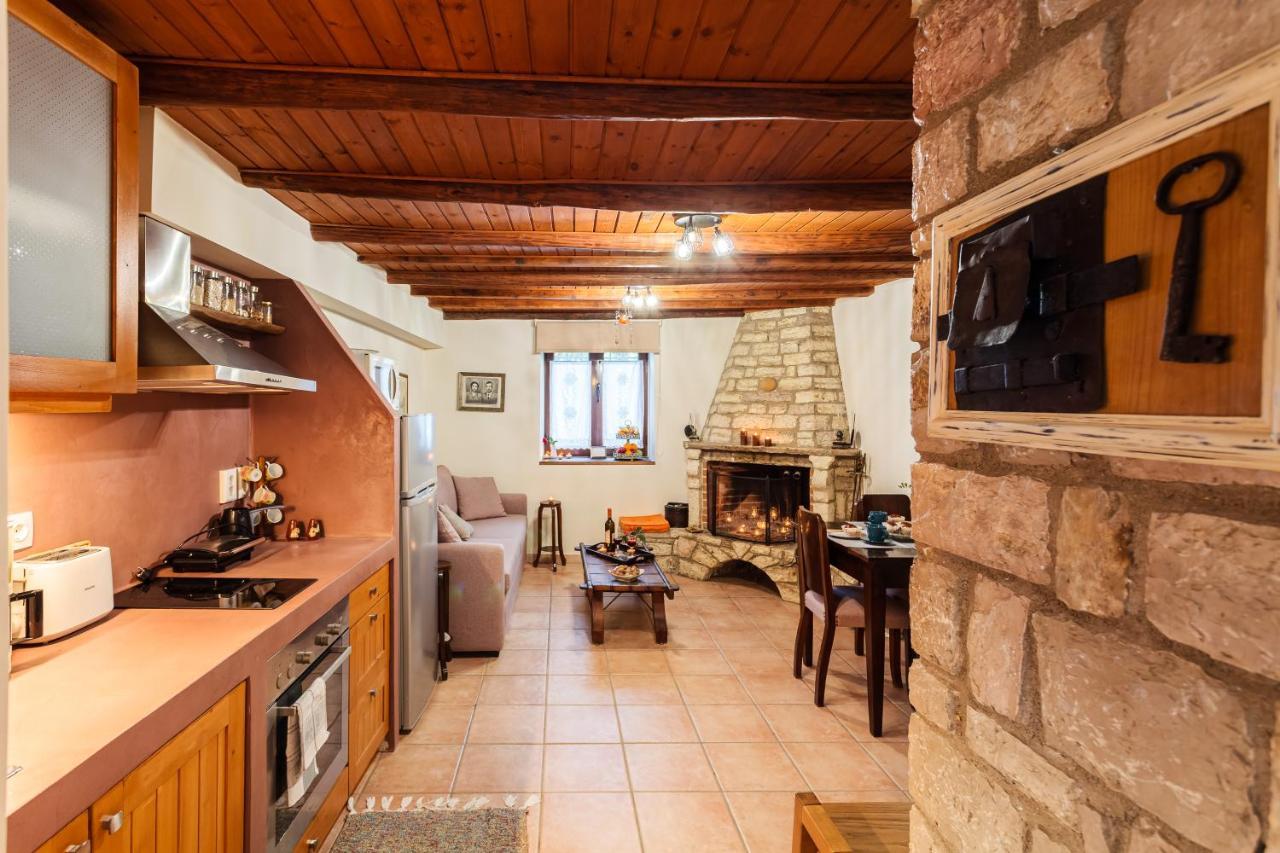 Petalidi Olive Garden Stone House Near The Beach Luaran gambar