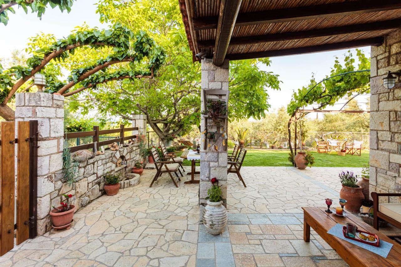 Petalidi Olive Garden Stone House Near The Beach Luaran gambar